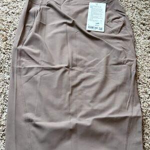 Lululemon Nulu Slim Fit HR Skirt Taupetastic 6